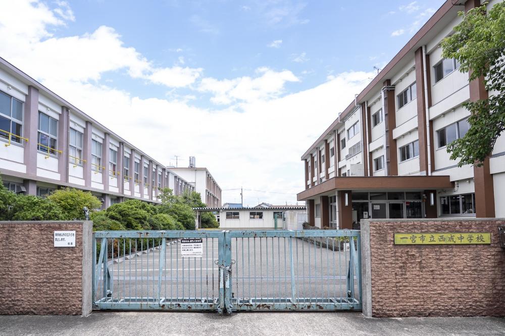 一宮市立西成中学校