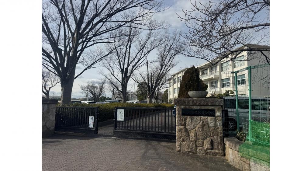 刈谷市立依佐美中学校